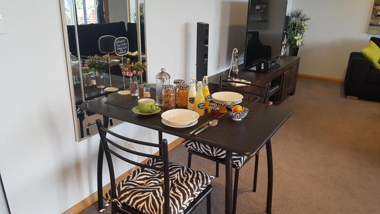 Lewi Waters Bed & Breakfast Lewisham Dış mekan fotoğraf