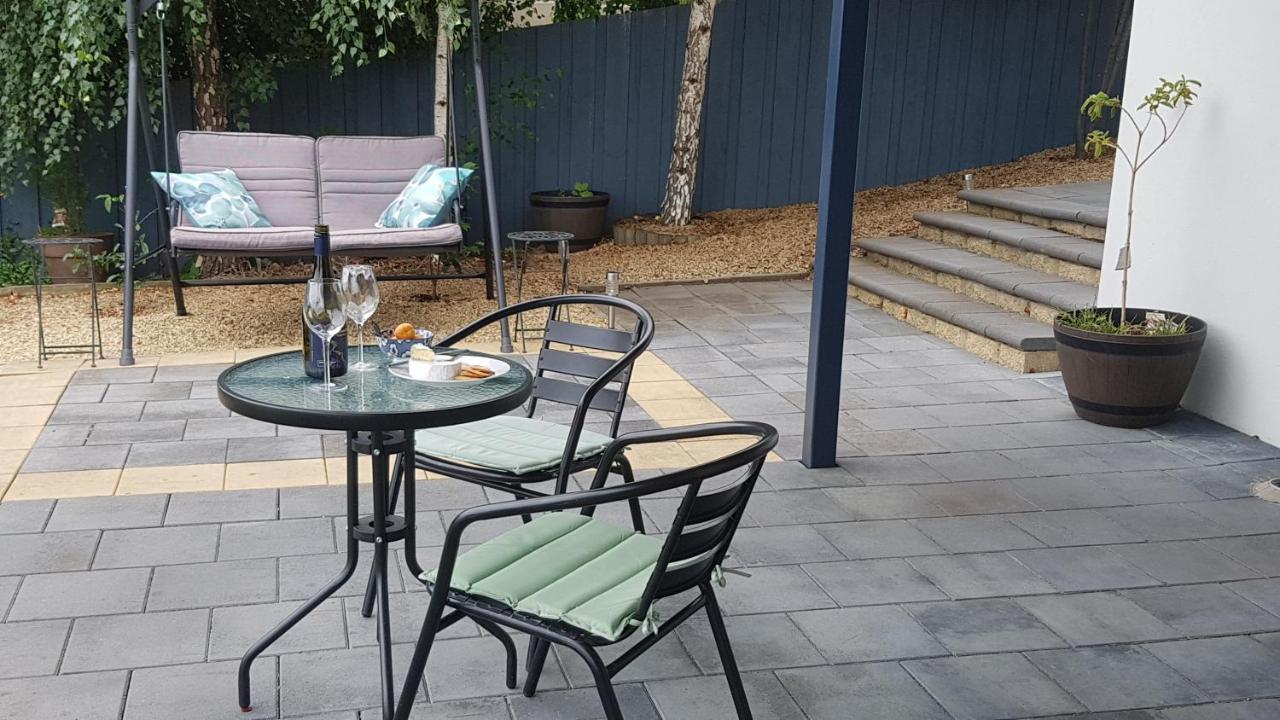 Lewi Waters Bed & Breakfast Lewisham Dış mekan fotoğraf
